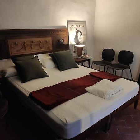 Lovely Portion Of Property Near Piazza Santo Spirito Florence Exterior photo